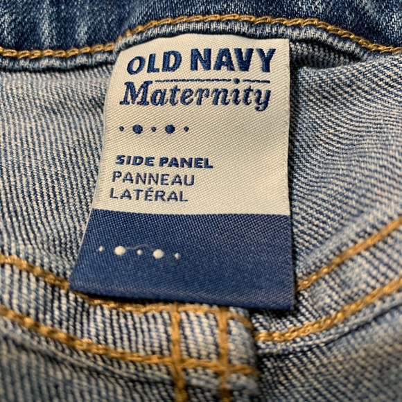 Side panel maternity shorts - Picture 4 of 4